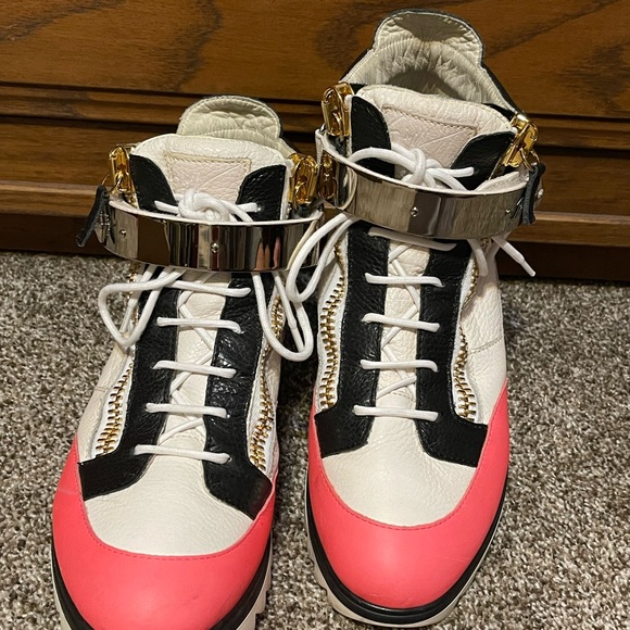 Giuseppe Zanotti Men Sneakers - Picture 8 of 9